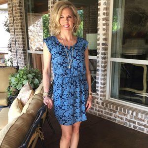 Cabi 5265 Java Dress Blue Floral Print Sz Small EUC
